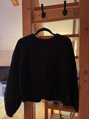 GAP Black Knit Sweater